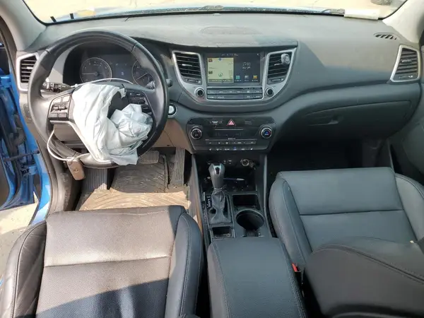 KM8J3CA20HU504044 2017 HYUNDAI TUCSON - Image 8