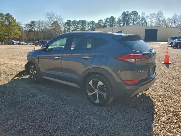 KM8J3CA20HU506585 2017 HYUNDAI TUCSON - Image 2