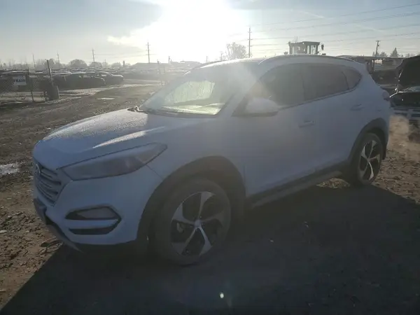 KM8J3CA20HU513567 2017 HYUNDAI TUCSON - Image 1