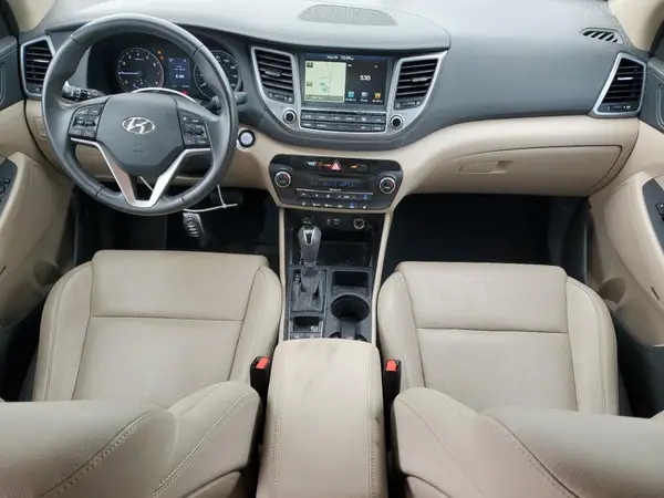 KM8J3CA20HU539022 2017 HYUNDAI TUCSON - Image 8