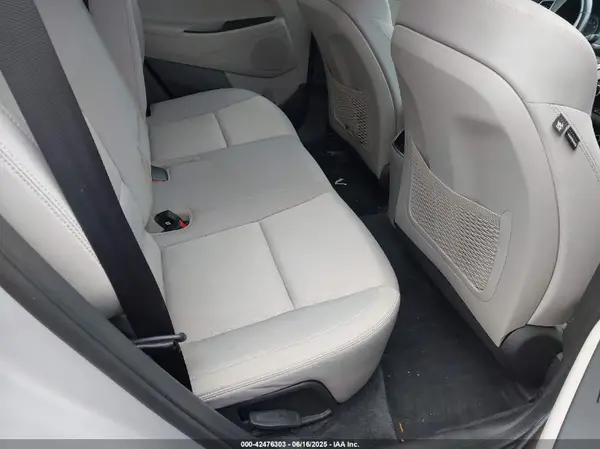 KM8J3CA20HU539067 2017 HYUNDAI TUCSON - Image 8