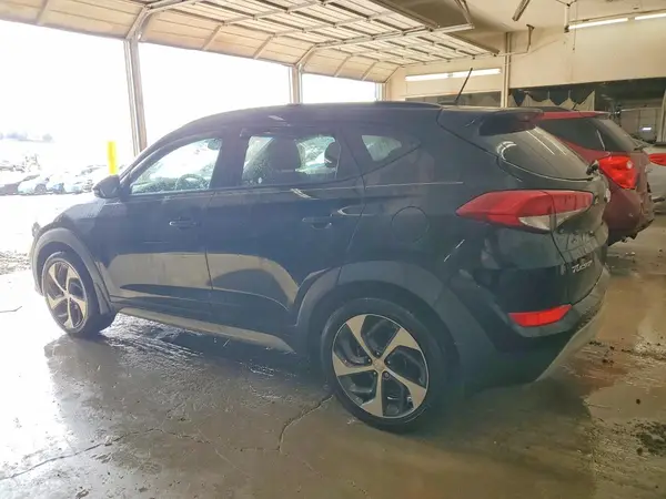 KM8J3CA20HU568651 2017 HYUNDAI TUCSON - Image 2