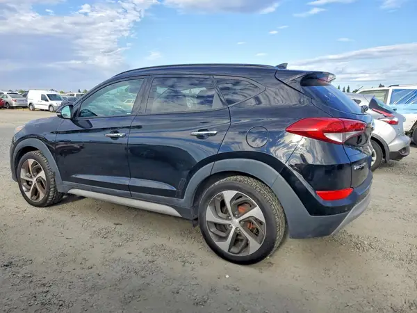 KM8J3CA20HU598586 2017 HYUNDAI TUCSON - Image 2