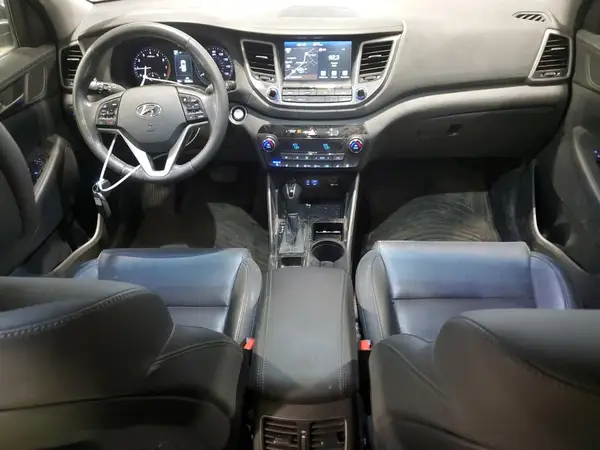 KM8J3CA20JU623217 2018 HYUNDAI TUCSON - Image 8