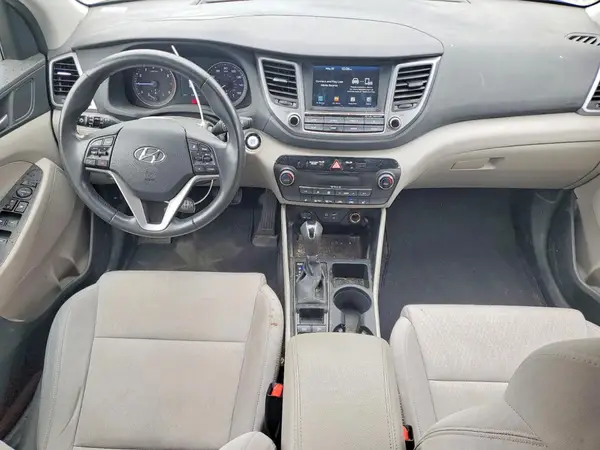 KM8J3CA20JU676631 2018 HYUNDAI TUCSON - Image 8