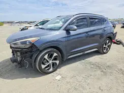 KM8J3CA20JU689069 2018 HYUNDAI TUCSON