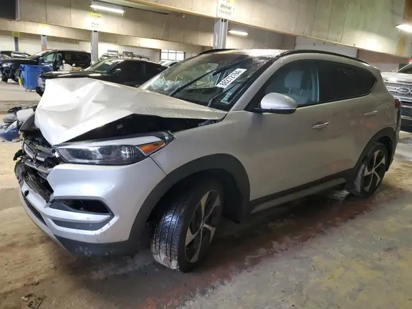 KM8J3CA20JU690416 2018 HYUNDAI TUCSON - Image 1