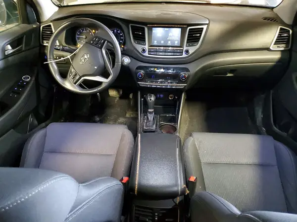 KM8J3CA20JU708834 2018 HYUNDAI TUCSON - Image 8