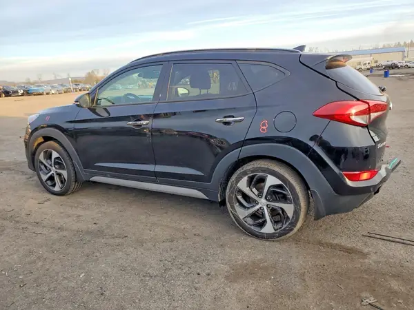 KM8J3CA20JU795845 2018 HYUNDAI TUCSON - Image 2