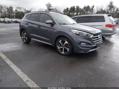 KM8J3CA20JU833879 2018 HYUNDAI TUCSON
