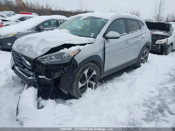 KM8J3CA21GU022925 2016 HYUNDAI TUCSON - Image 2