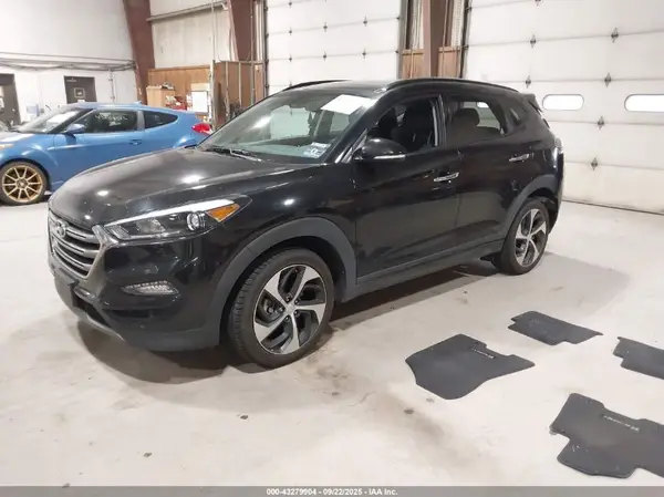 KM8J3CA21GU026747 2016 HYUNDAI TUCSON - Image 2