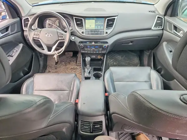 KM8J3CA21GU057013 2016 HYUNDAI TUCSON - Image 8