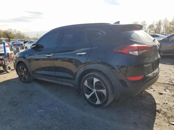 KM8J3CA21GU058694 2016 HYUNDAI TUCSON - Image 2
