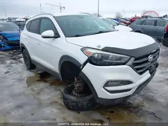 KM8J3CA21GU077794 2016 HYUNDAI TUCSON