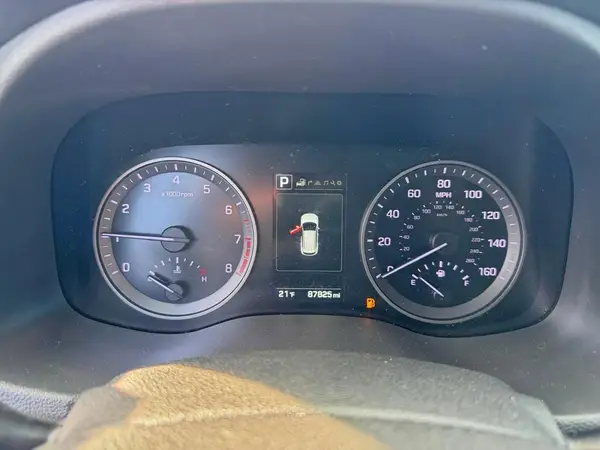 KM8J3CA21GU120790 2016 HYUNDAI TUCSON - Image 8