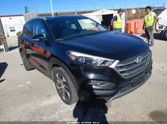 KM8J3CA21GU125391 2016 HYUNDAI TUCSON