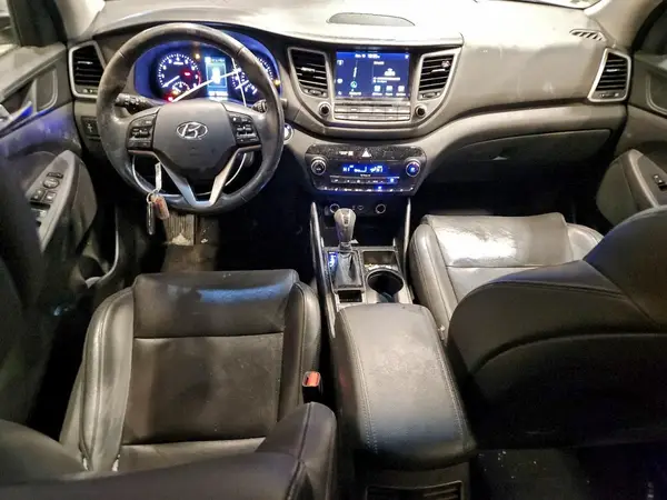 KM8J3CA21GU130722 2016 HYUNDAI TUCSON - Image 8