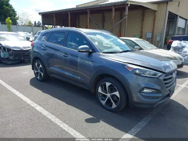 KM8J3CA21GU133801 2016 HYUNDAI TUCSON - Image 1