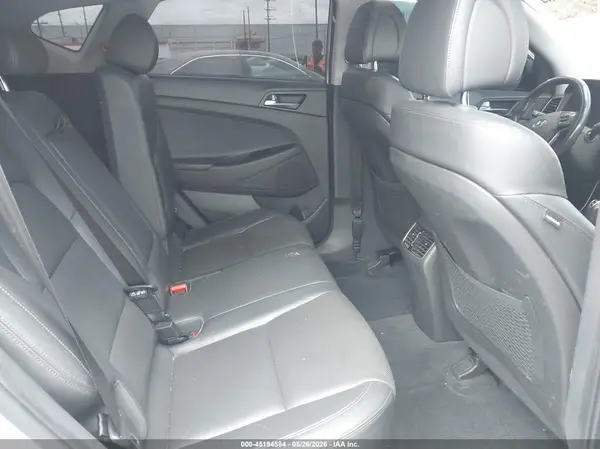 KM8J3CA21GU163980 2016 HYUNDAI TUCSON - Image 8