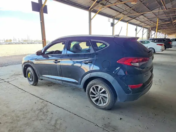 KM8J3CA21GU171481 2016 HYUNDAI TUCSON - Image 2
