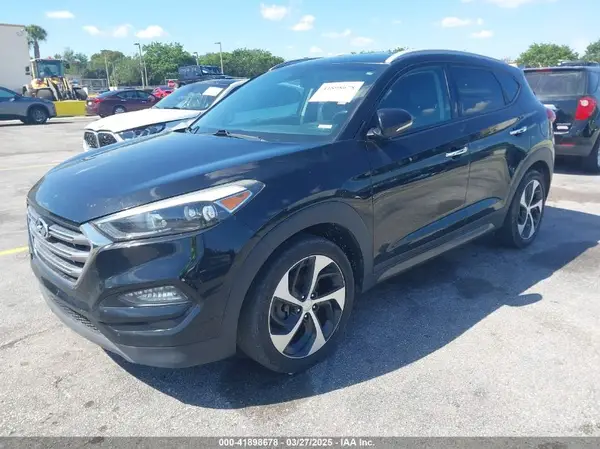 KM8J3CA21GU175904 2016 HYUNDAI TUCSON - Image 2