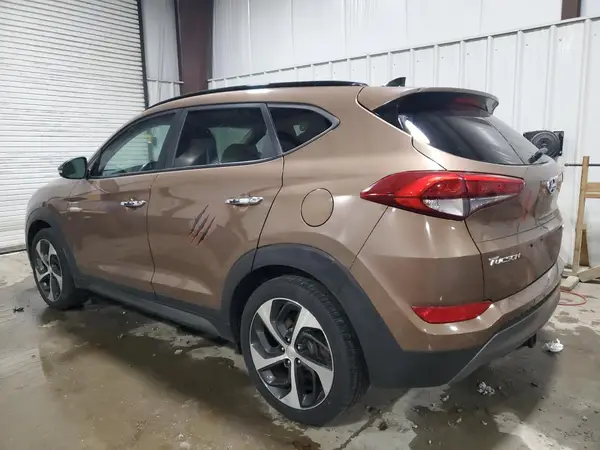 KM8J3CA21GU179516 2016 HYUNDAI TUCSON - Image 2