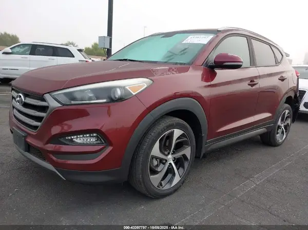 KM8J3CA21GU182464 2016 HYUNDAI TUCSON - Image 2