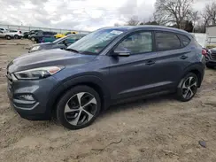KM8J3CA21GU211705 2016 HYUNDAI TUCSON
