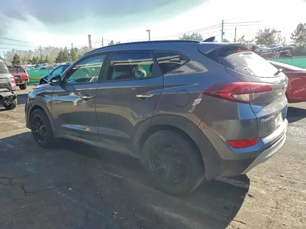KM8J3CA21GU226642 2016 HYUNDAI TUCSON - Image 2