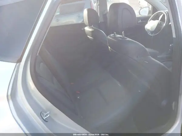 KM8J3CA21GU246650 2016 HYUNDAI TUCSON - Image 8