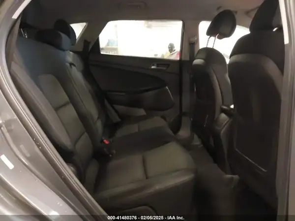 KM8J3CA21GU248446 2016 HYUNDAI TUCSON - Image 8