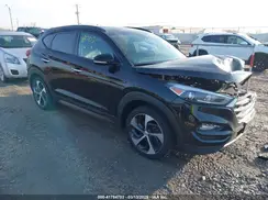 KM8J3CA21GU257308 2016 HYUNDAI TUCSON