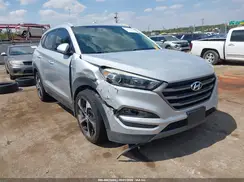 KM8J3CA21GU263187 2016 HYUNDAI TUCSON