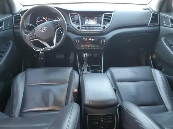 KM8J3CA21HU265149 2017 HYUNDAI TUCSON - Image 8