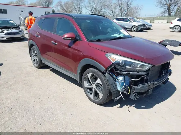 KM8J3CA21HU275146 2017 HYUNDAI TUCSON - Image 1