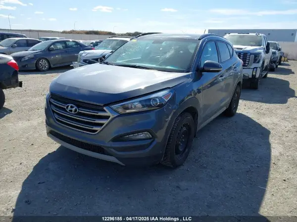 KM8J3CA21HU282730 2017 HYUNDAI TUCSON - Image 2