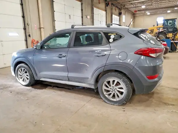 KM8J3CA21HU291492 2017 HYUNDAI TUCSON - Image 2