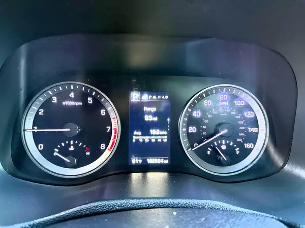 KM8J3CA21HU294814 2017 HYUNDAI TUCSON - Image 8