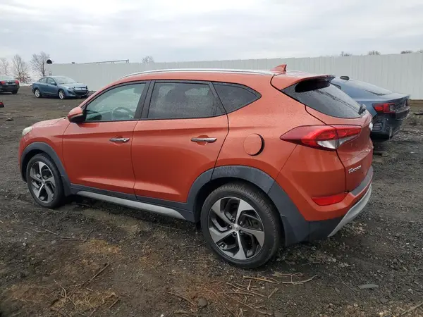 KM8J3CA21HU308856 2017 HYUNDAI TUCSON - Image 2