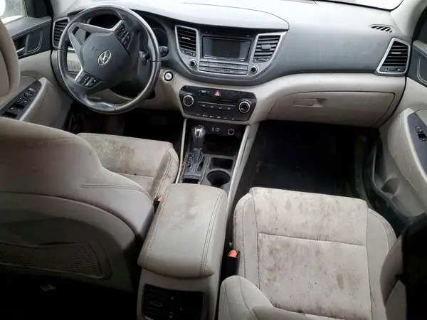 KM8J3CA21HU309991 2017 HYUNDAI TUCSON - Image 8