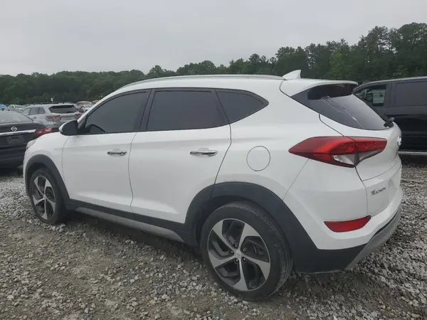 KM8J3CA21HU310154 2017 HYUNDAI TUCSON - Image 2