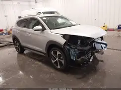 KM8J3CA21HU320487 2017 HYUNDAI TUCSON