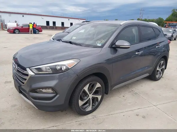 KM8J3CA21HU341419 2017 HYUNDAI TUCSON - Image 2