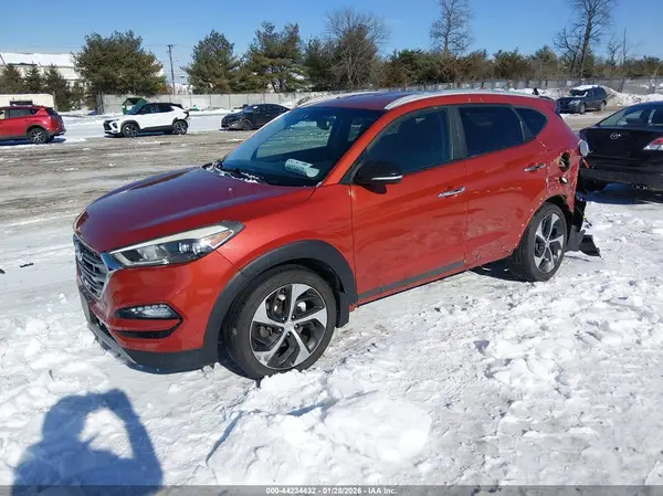 KM8J3CA21HU344420 2017 HYUNDAI TUCSON - Image 2