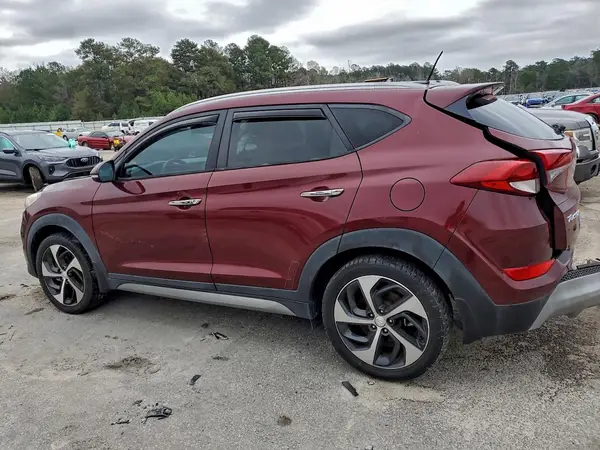 KM8J3CA21HU356891 2017 HYUNDAI TUCSON - Image 2