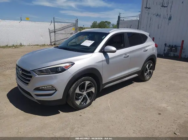 KM8J3CA21HU369656 2017 HYUNDAI TUCSON - Image 2