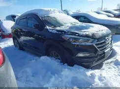 KM8J3CA21HU371892 2017 HYUNDAI TUCSON