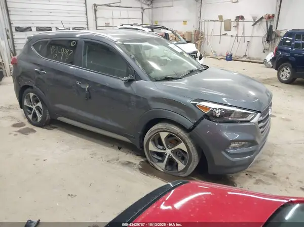 KM8J3CA21HU377627 2017 HYUNDAI TUCSON - Image 1