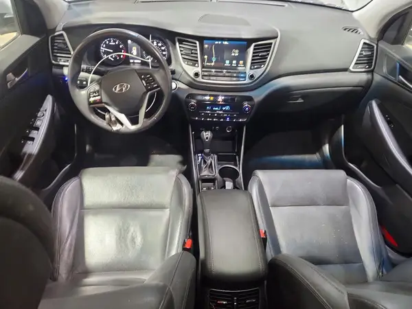KM8J3CA21HU383847 2017 HYUNDAI TUCSON - Image 8